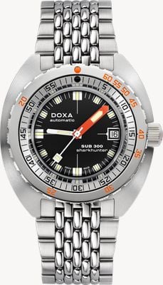 DOXA Sub 300 sharkhunter (42,5 mm) quadrante iconico nero / bracciale in acciaio inossidabile a grana di riso 821.10.101.10