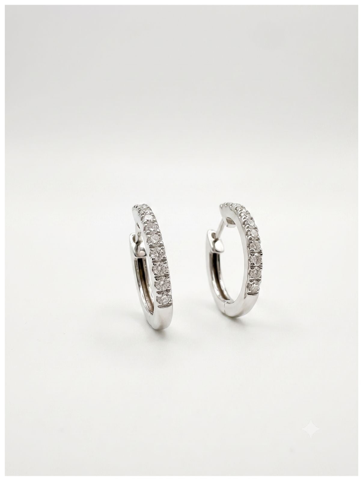 Bass International Diamond Jewel 18ct White Gold Diamond Set Jewellery Bass International Diamond Jewel 18ct White Gold Diamond Set Jewellery