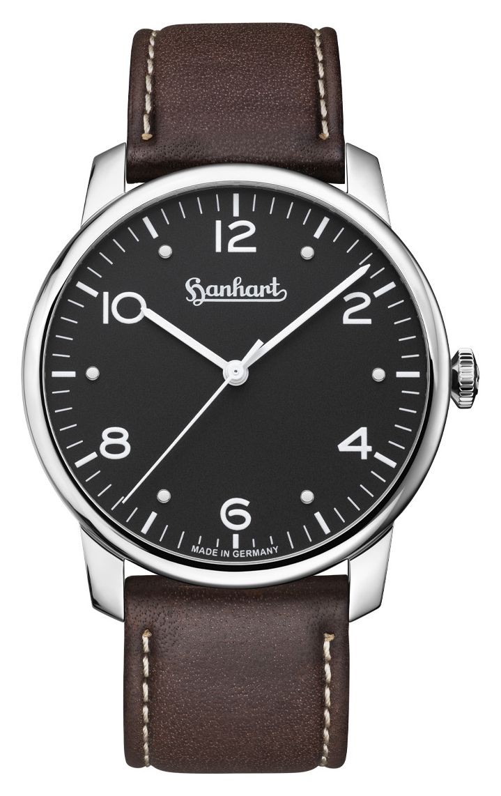 Hanhart Pioneer Silva (38,5 mm) cadran noir / bracelet en montre