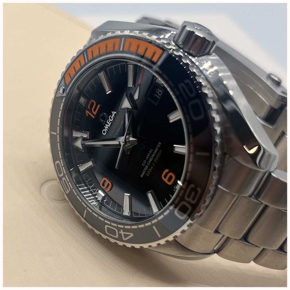 Pre-owned Omega Seamaster Planet Ocean Co-Axial Chronometer (42mm) Black Dial / Stainless Steel Bracelet Watch JMP-643445 - vista alternativa 6