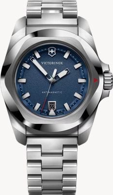 Victorinox I.n.o.x. Quarz (41 mm), schwarzes Zifferblatt / Edelstahlarmband 242031