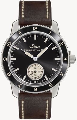 Sinn 104 clássico 12 pequenos segundos (41 mm) mostrador preto galvanizado / pulseira de couro marrom escuro 104.060 BROWN LEATHER