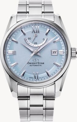 Orient Star 現代的な日付自動巻き（38.5mm）ライトブルー文字盤 / ステンレススチールブレスレット RE-AU0109L00B