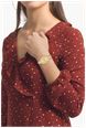 Lacoste Parisienne Tuilerie Quartz (30mm) Gold Dial / Gold PVD Stainless Steel Bracelet 2001303 - vista alternativa 4