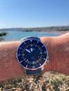 Customer picture of Mühle Glashütte Seebataillon gmt (45 mm) blaues Zifferblatt / blaues Kautschukarmband M1-28-62-KB-II