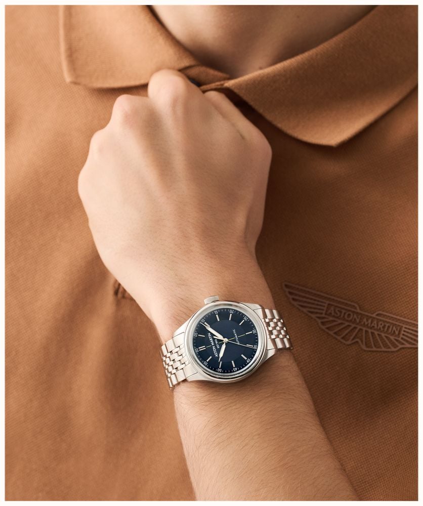 Aston Martin TS1 Timeless Automatic (39mm) Blue Sunray Dial / Stainless Steel Bracelet MTTS1S603 - alternate view 5