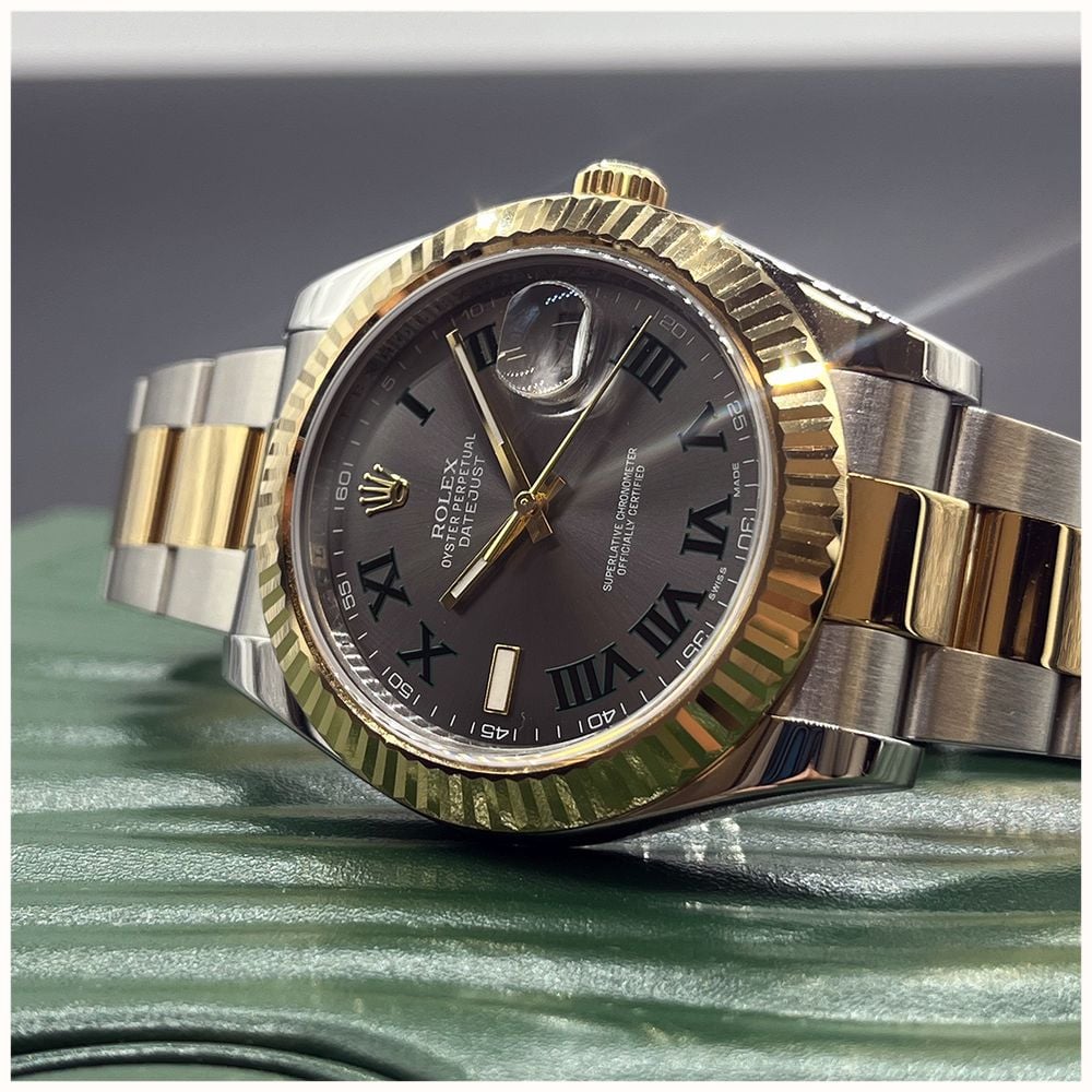 Pre-owned Rolex Oyster Perpetual Datejust (41mm) Grey Sunray Dial / Two-Tone Stainless Steel Bracelet JMP-1443911 - widok alternatywny 7