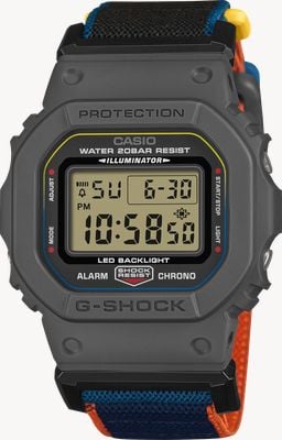 Casio G-Shock 5600er Serie Alarm-Chrono (42,8mm) digitales Display / orange & navy Fidlock® Armband Uhr DW-5600MNC-8A2ER