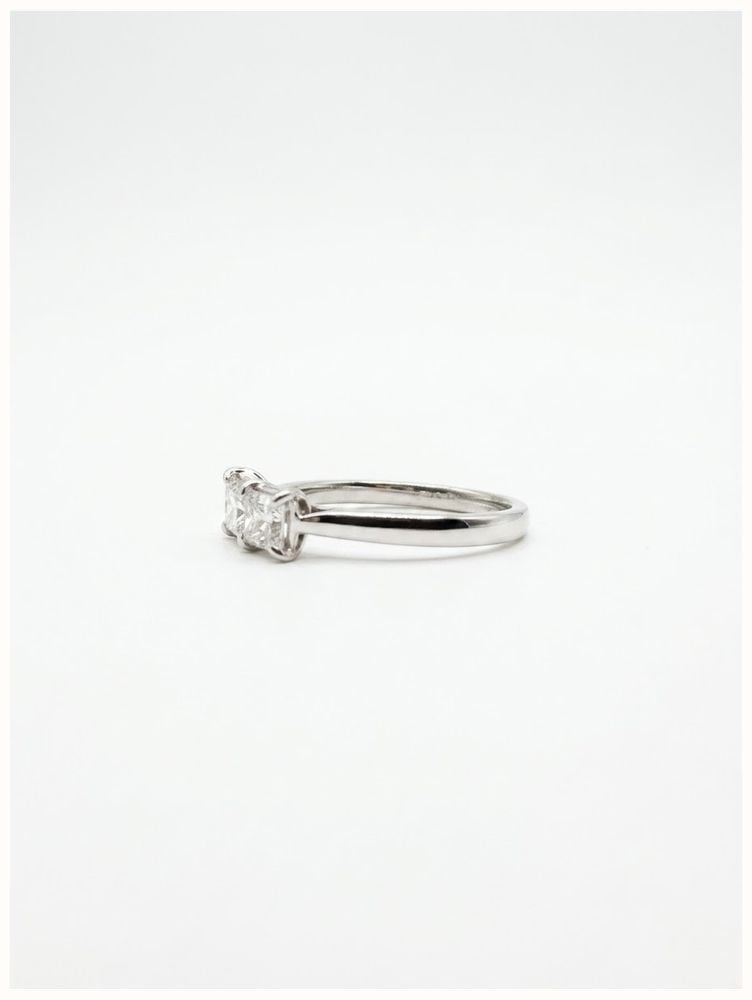 Princess Natural Diamond 18ct White Gold Trilogy Ring JM1372 - 备用视图 2