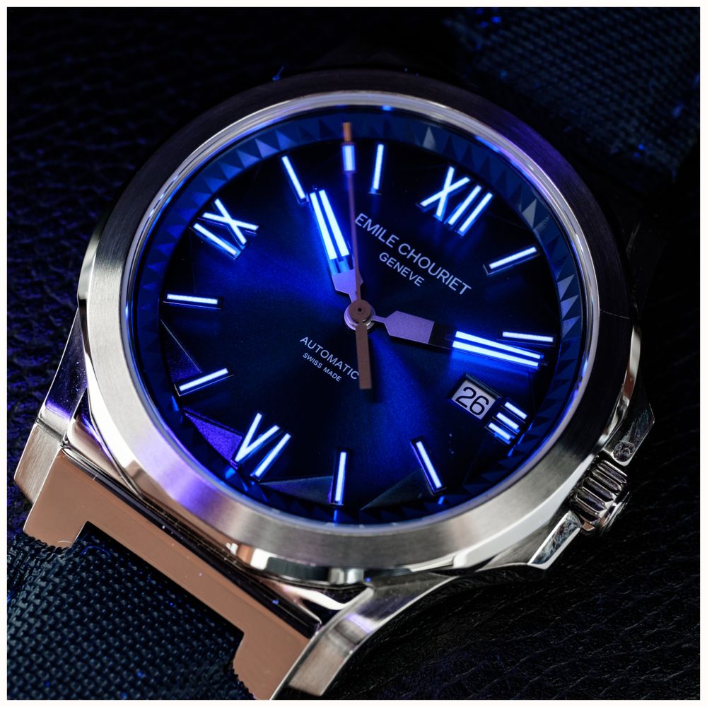 Emile Chouriet Challenger Cliff Automatic (40mm) Blue Sunray Dial / Blue Canvas Strap 08.1170.G.6.6.N8.2 - widok alternatywny 4
